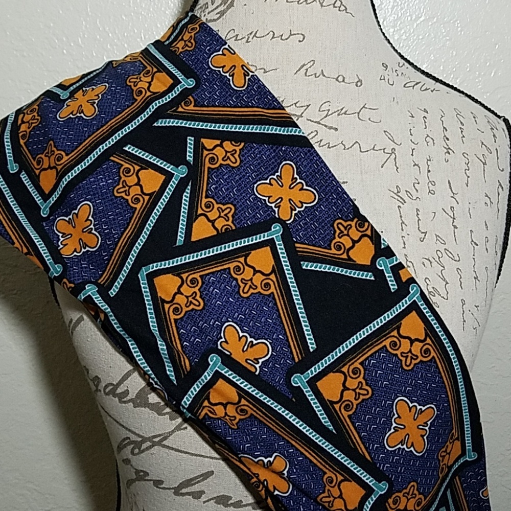 Lularoe OS card leggings
